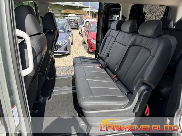 Usata Hyundai Staria 177 CV (130 kW) 2024 Grigio Monovolume