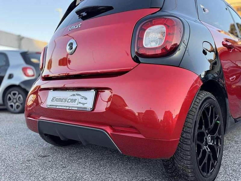 Usata Smart ForFour Superpassion 90 CV (66 kW) 2019 Other Utilitaria