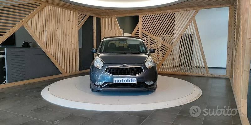 Usata Kia Venga 90 CV (66 kW) 2016 Grigio Utilitaria