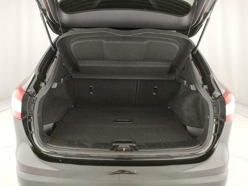 Usata Nissan Qashqai N-Connecta 110 CV (80 kW) 2017 Nero SUV