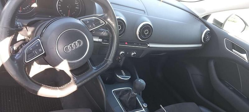 Usata Audi A3 Ambition 110 CV (80 kW) 2015 Bianco Berlina