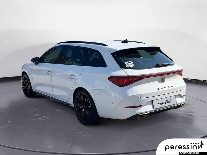 Usata Cupra Leon 204 CV (150 kW) 2023 Bianco Station wagon