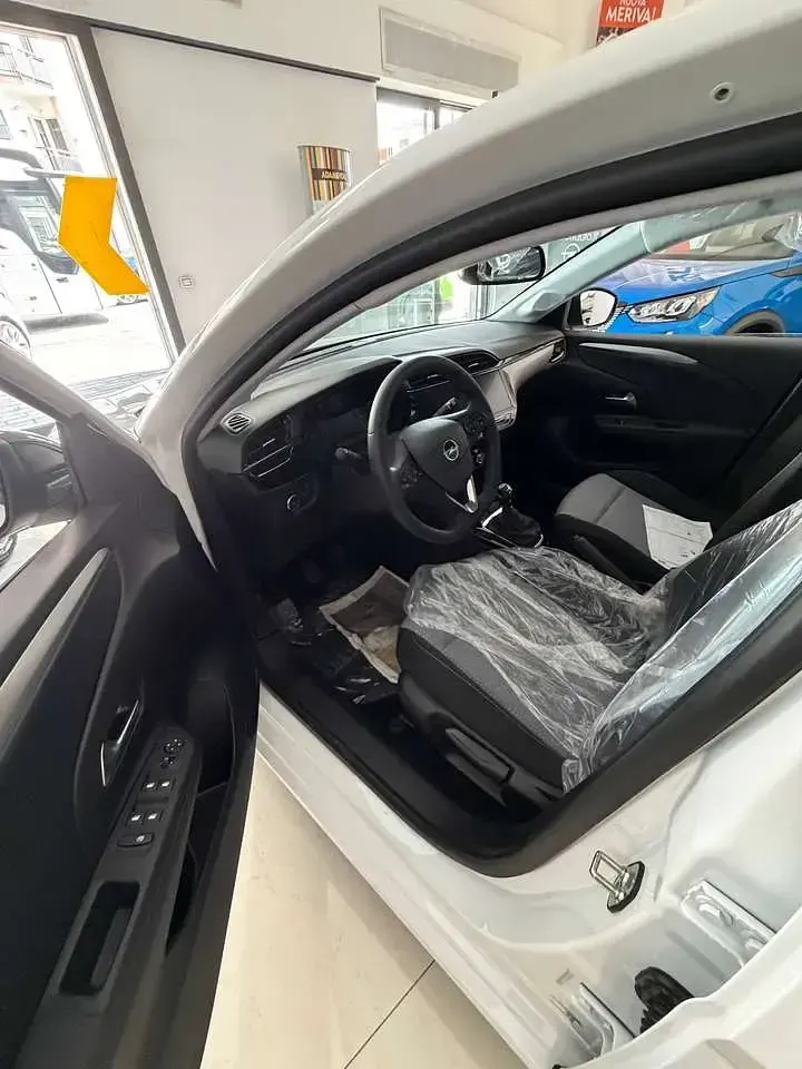 Nuova Opel Corsa Edition 101 CV (74 kW) 2025 Argento Berlina