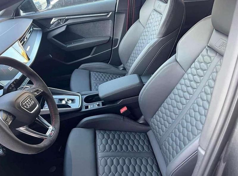 Usata Audi RS3 Ambiente 400 CV (294 kW) 2023 Berlina