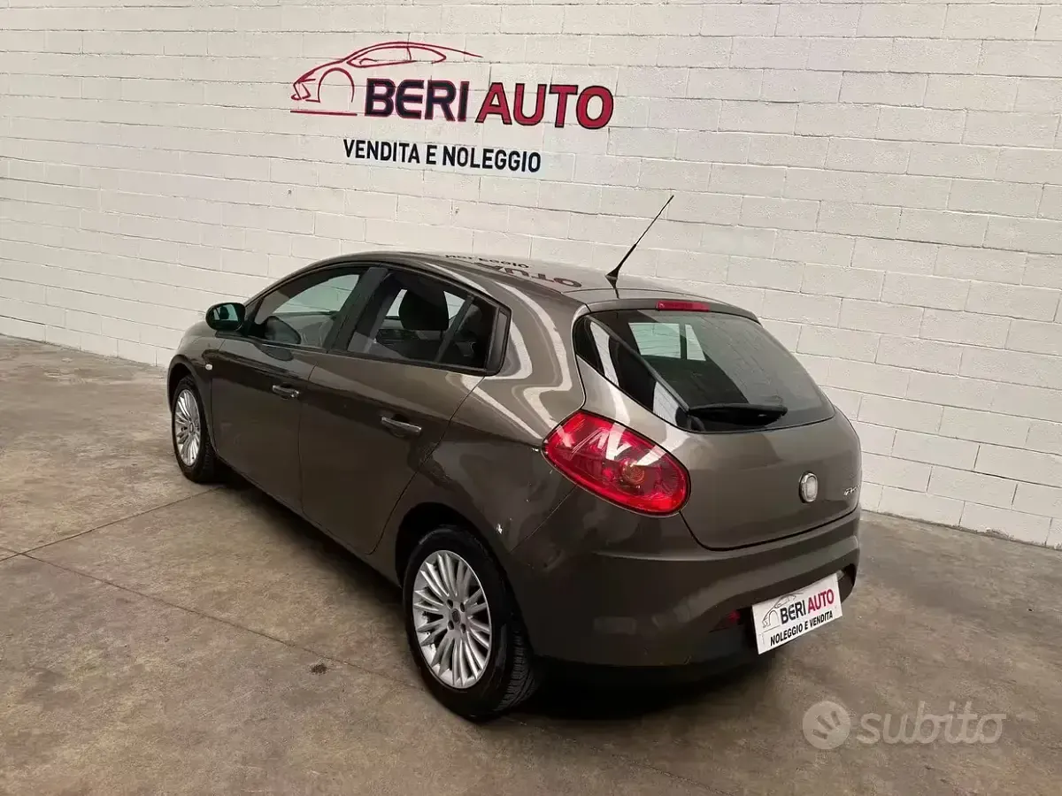 Usata Fiat Bravo 90 CV (66 kW) 2009 Grigio Utilitaria