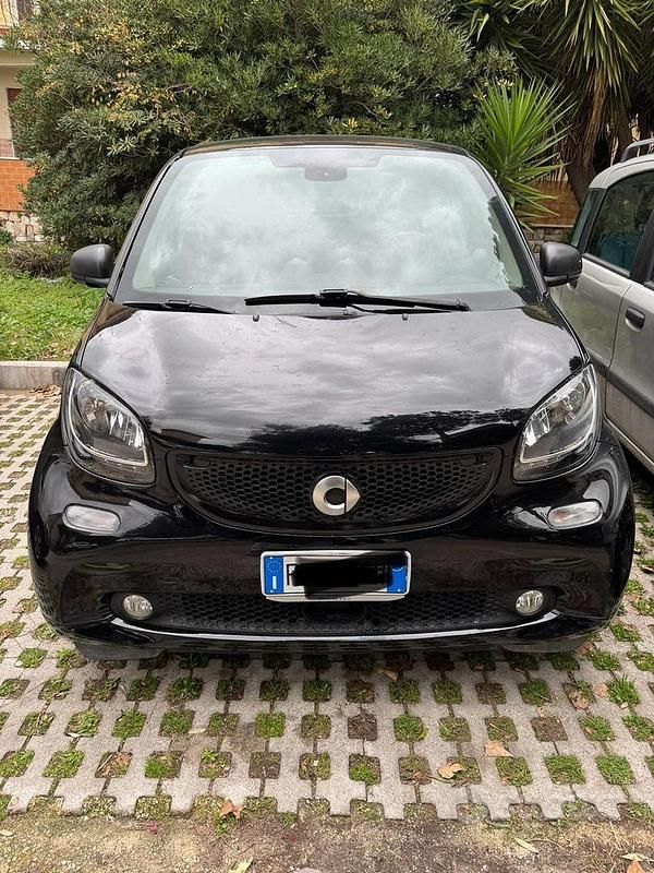 Usata Smart ForTwo Coupé 71 CV (52 kW) 2019 Nero Coupé
