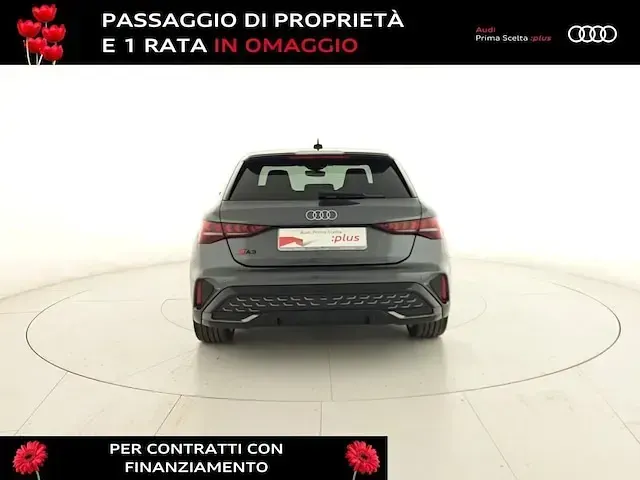 Nuova Audi A3 S-Line 150 CV (110 kW) 2025 Grigio daytona perlato Berlina
