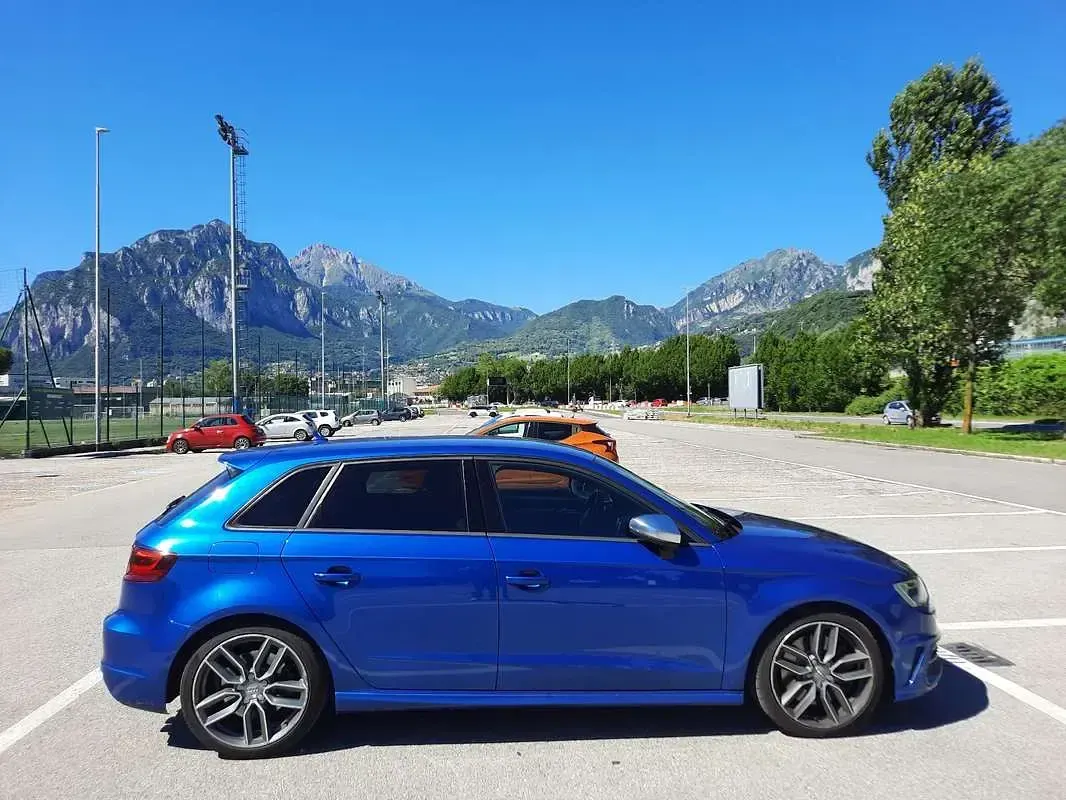 Usata Audi S3 Ambiente 300 CV (220 kW) 2016 Blu/azzurro Berlina