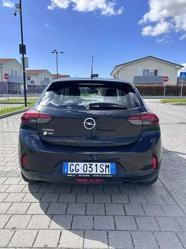 Usata Opel Corsa Elegance 101 CV (74 kW) 2019 Utilitaria
