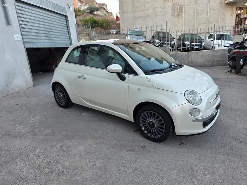 Usata Fiat 500 Lounge 69 CV (50 kW) 2008 Bianco Berlina
