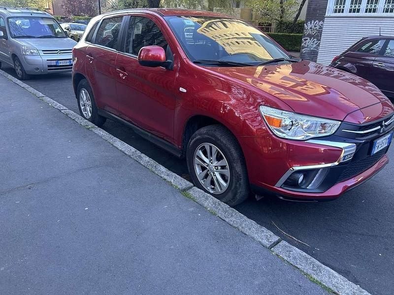 Usado Mitsubishi ASX Instyle 117 CV (86 kW) 2019 SUV