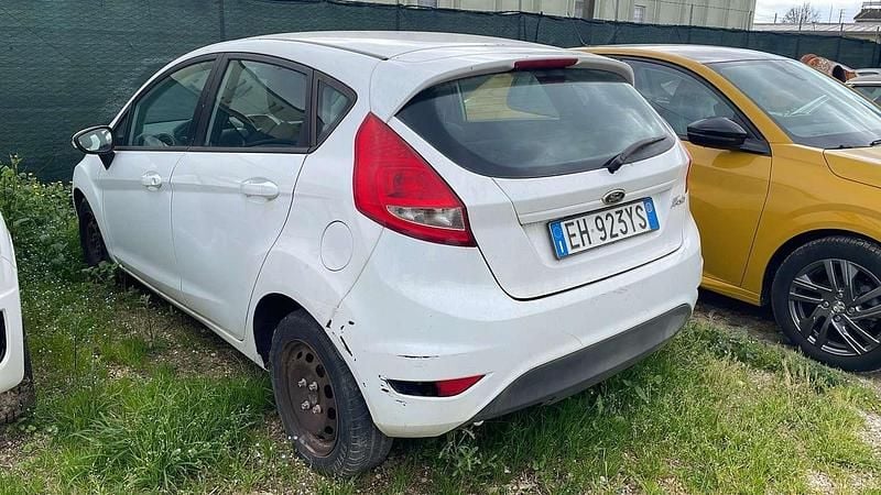Usata Ford Fiesta Zetec 75 CV (55 kW) 2011 Utilitaria