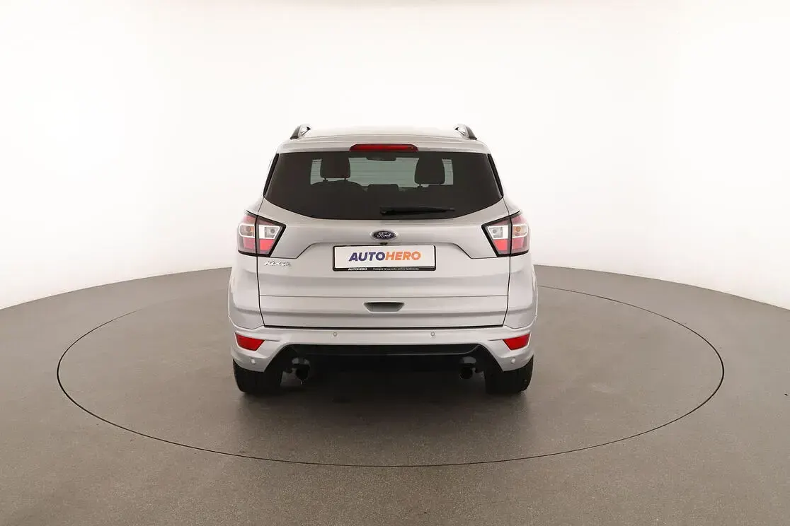 Usata Ford Kuga ST-Line 120 CV (88 kW) 2017 Argento SUV