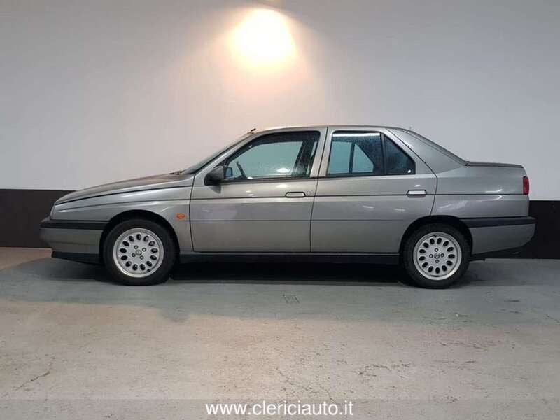 Usata Alfa Romeo 155 Super 150 CV (110 kW) 1996 Grigio Berlina