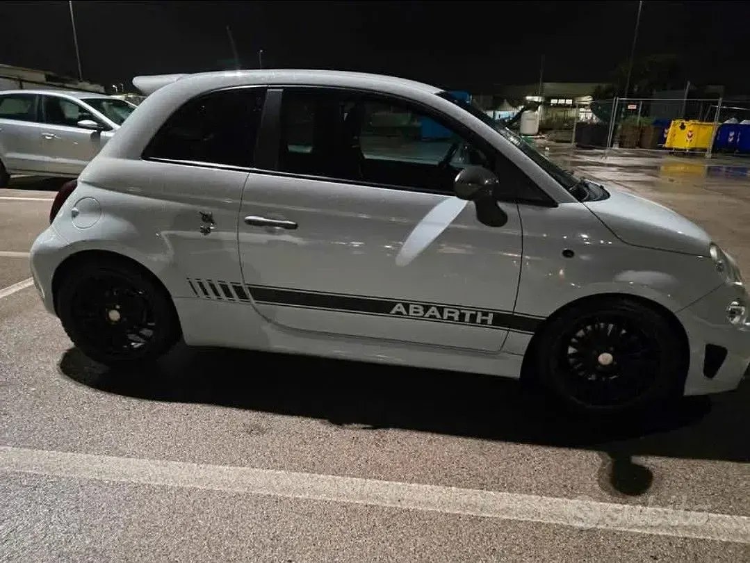 Usata Abarth 595 140 CV (102 kW) 2015 Grigio Berlina