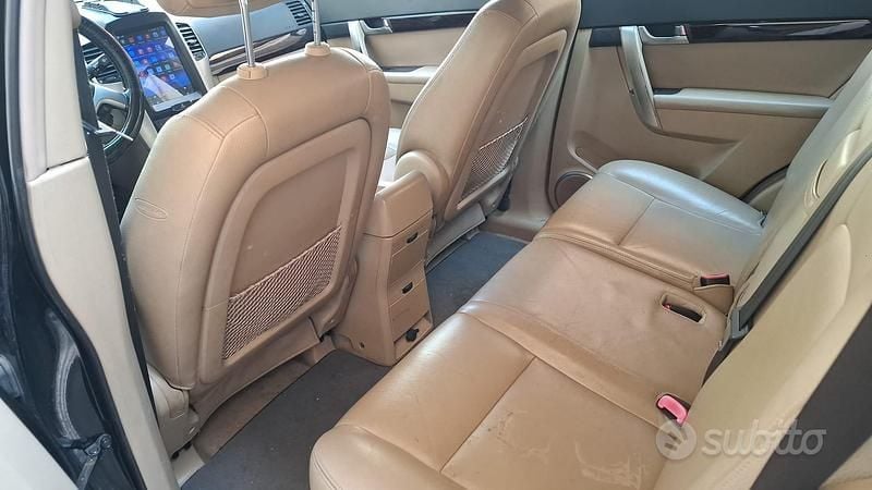 Usata Chevrolet Captiva 150 CV (110 kW) 2007 Nero SUV