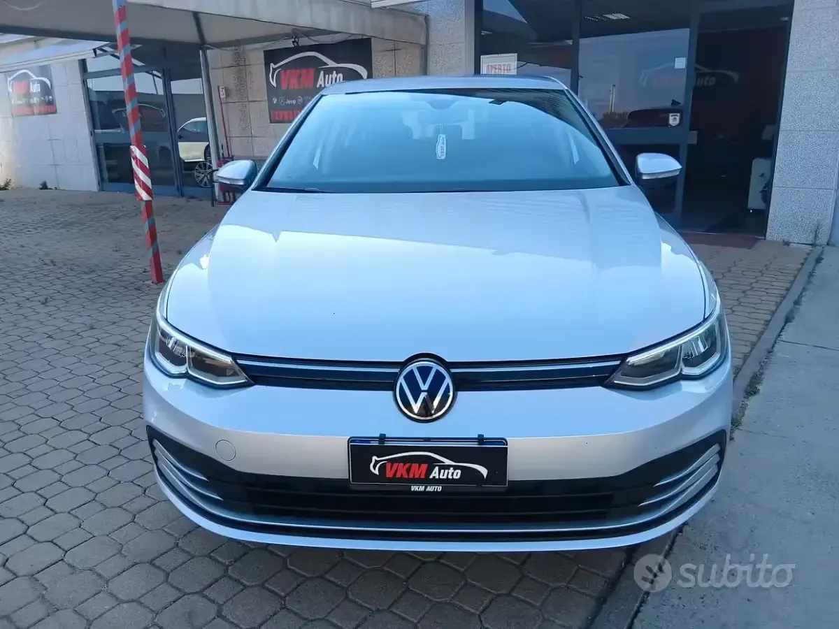 Usata VW Golf VIII 116 CV (85 kW) 2022 Grigio Berlina