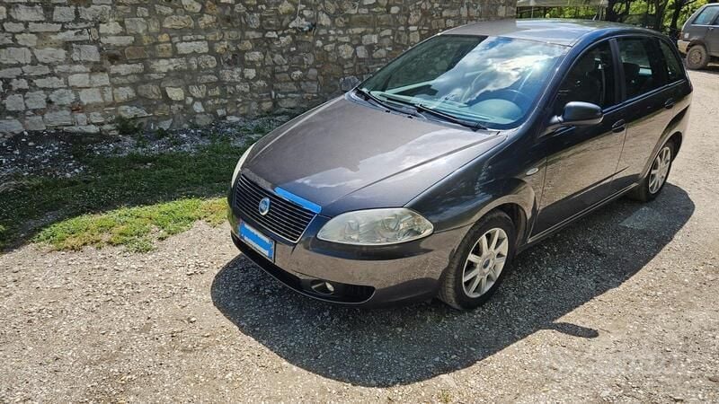 Grigio Usata 2006 Fiat Croma Dynamic Station wagon | 1900 € (Buon prezzo) - Immagine 1/4