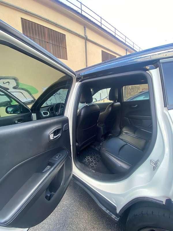 Usata Jeep Compass Sport 120 CV (88 kW) 2019 Bianco SUV