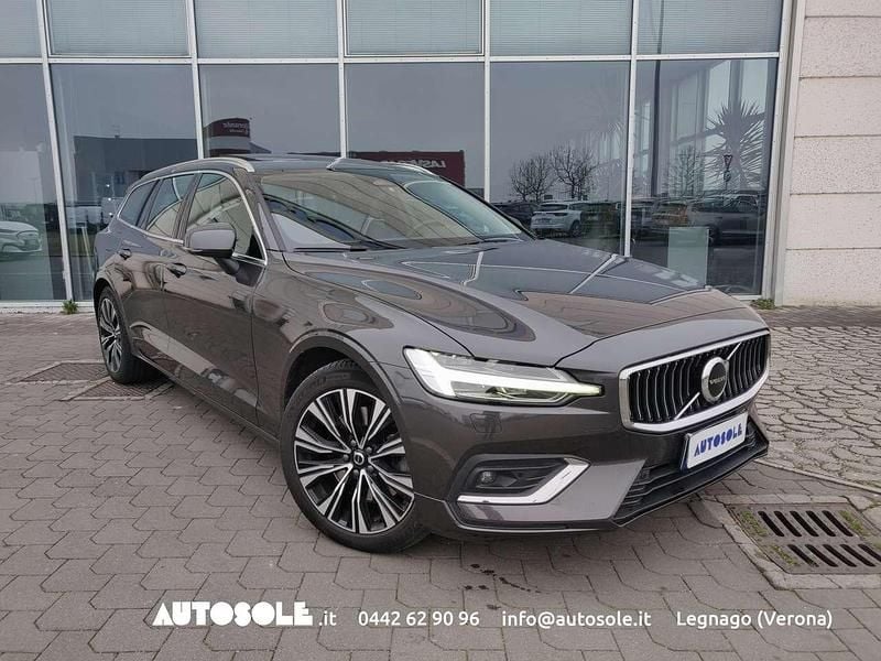Grigio Usata 2022 Volvo V60 Ultimate Station wagon | 23.990 € (Super prezzo) - Immagine 1/4