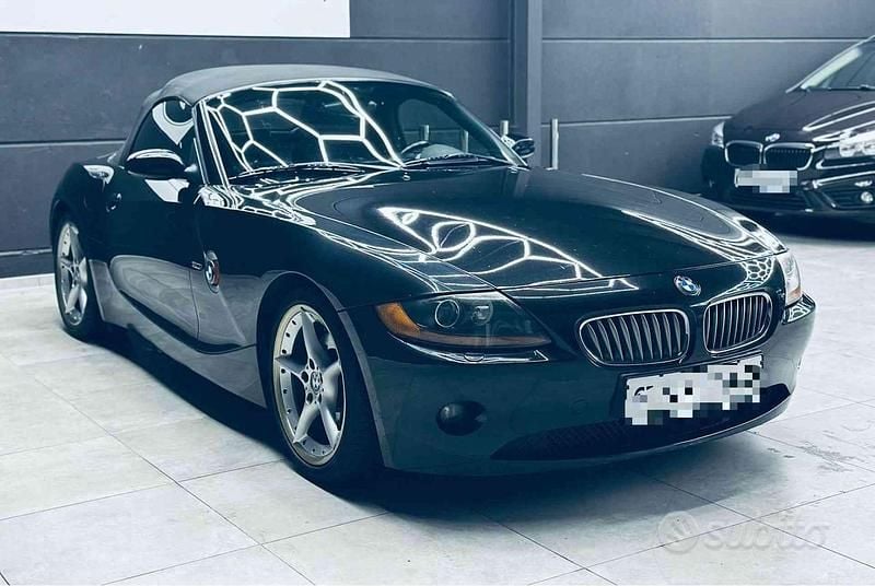 Usata BMW Z4 Performance 231 CV (169 kW) 2004 Nero Cabrio