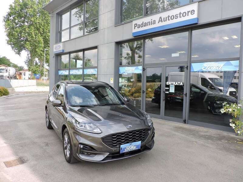 Grigio Usata 2023 Ford Kuga ST-Line SUV | 21.600 € (Buon prezzo) - Immagine 1/4