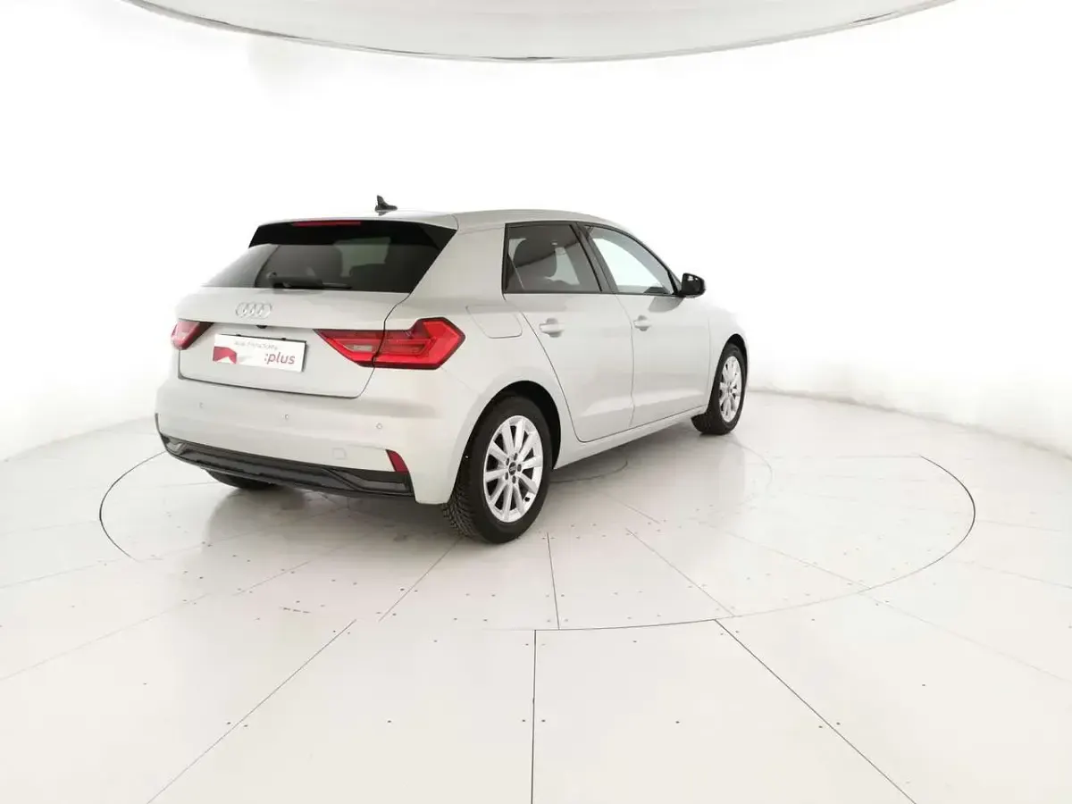 Usata Audi A1 Sportback 95 CV (69 kW) 2025 Bianco Utilitaria