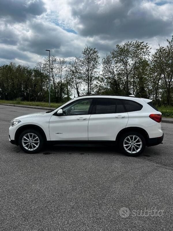 Usata BMW X1 Comfort Edition 116 CV (85 kW) 2017 Bianco SUV