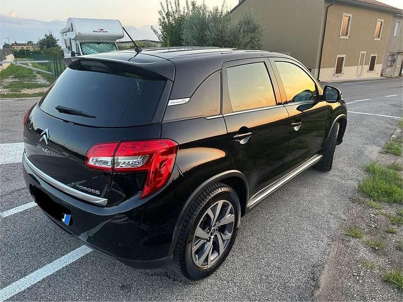 Usata Citroën C4 Aircross Seduction 114 CV (83 kW) 2015 Nero SUV