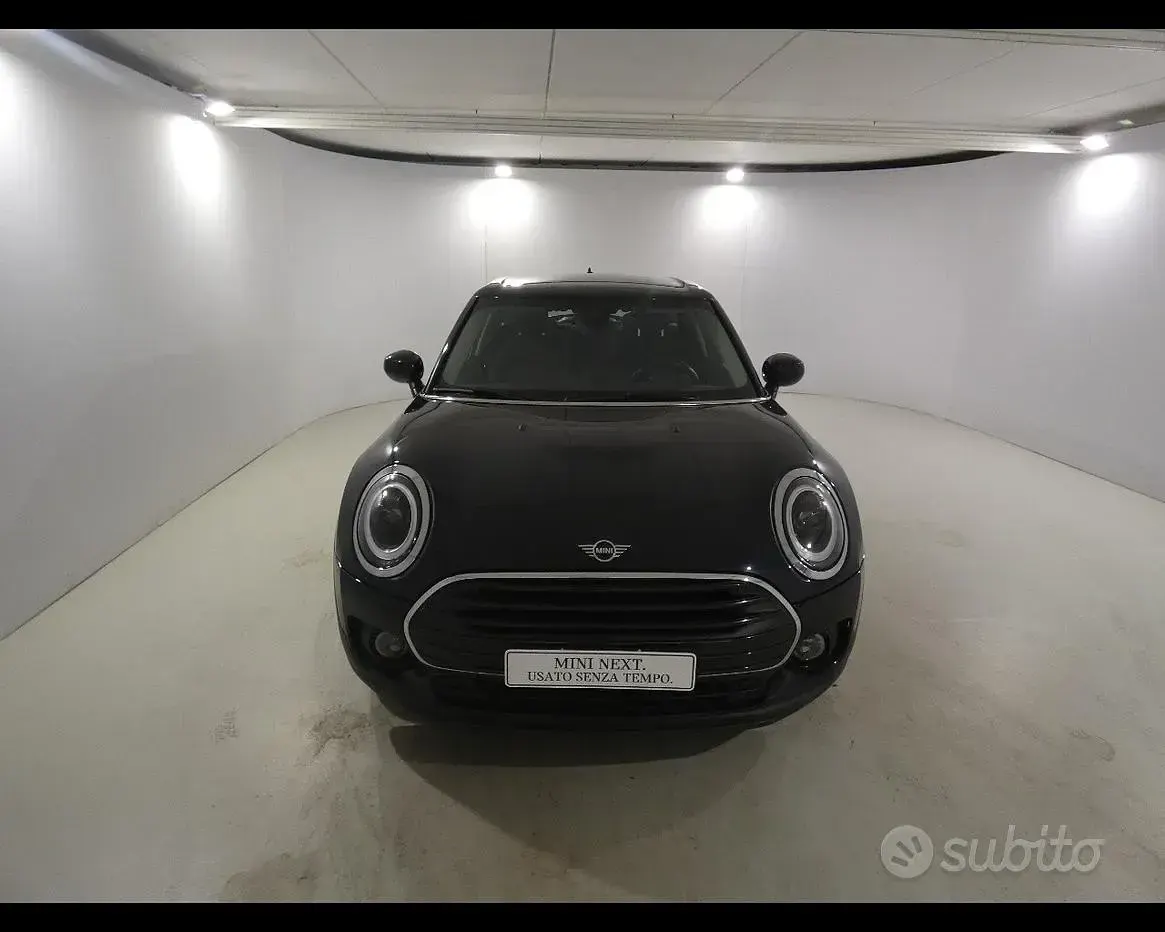 Usata Mini Cooper Clubman Classic 136 CV (100 kW) 2023 Enigmatic black mini yours Station wagon