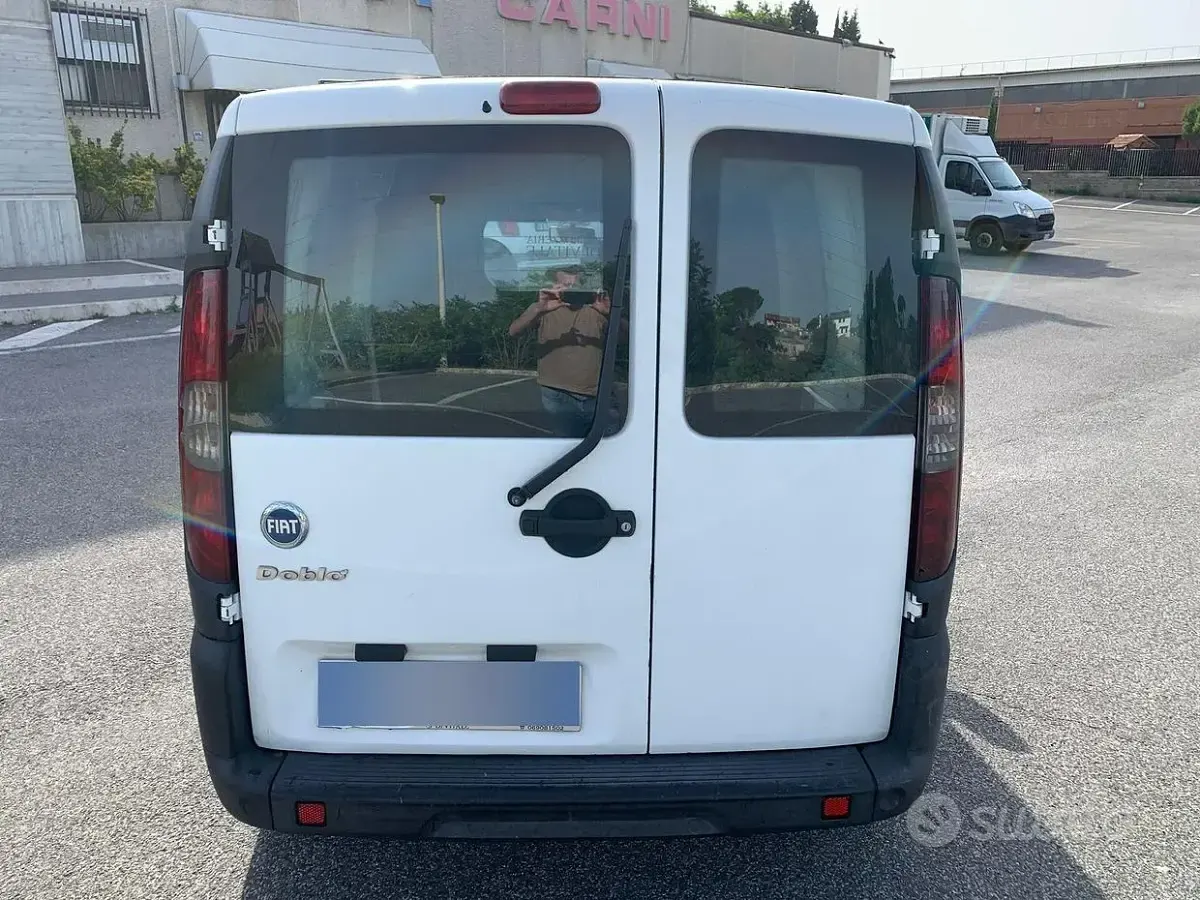 Usata Fiat Doblò 105 CV (77 kW) 2006 Bianco Monovolume