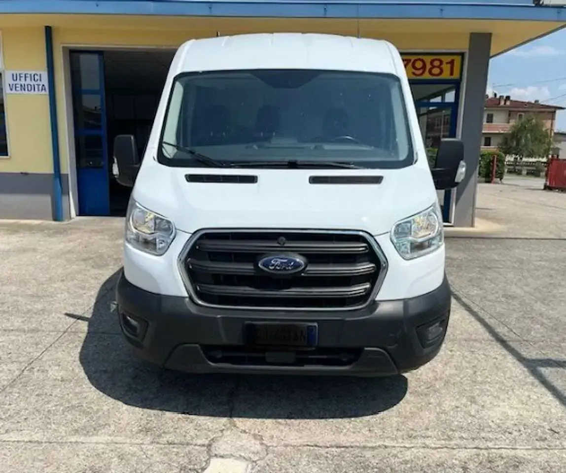 Usata Ford Transit Trend 131 CV (96 kW) 2022 Bianco Furgone