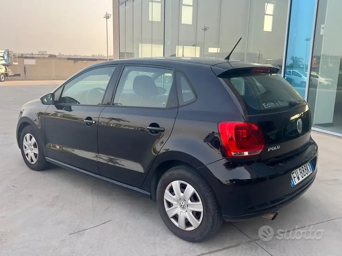 Usata VW Polo Comfortline 85 CV (62 kW) 2013 Nero Utilitaria