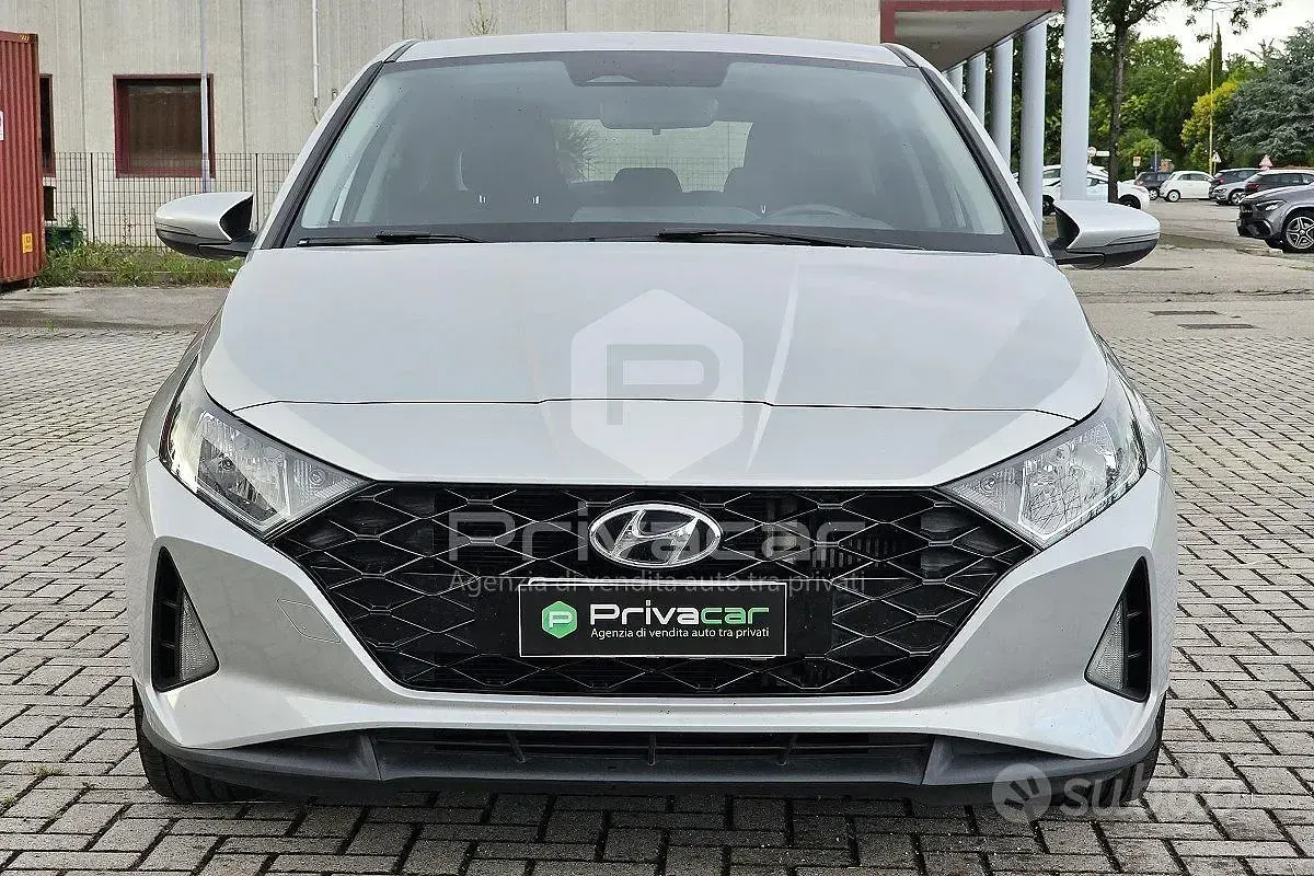 Usata Hyundai i20 100 CV (73 kW) 2021 Grigio Utilitaria