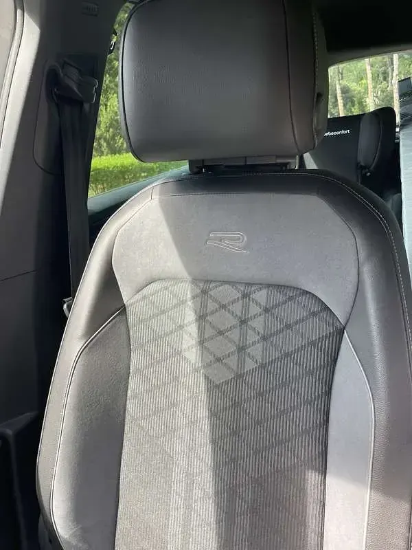 Begagnad VW Tiguan Allspace R-line 150 HK (110 kW) 2021 SUV