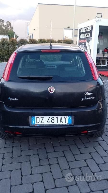 Usata Fiat Punto 2009 Nero Utilitaria