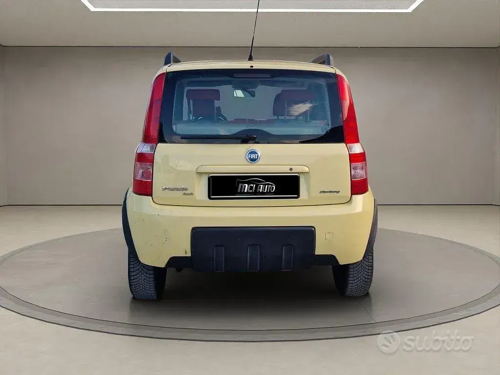 Usata Fiat Panda 4x4 60 CV (44 kW) 2005 Giallo Utilitaria