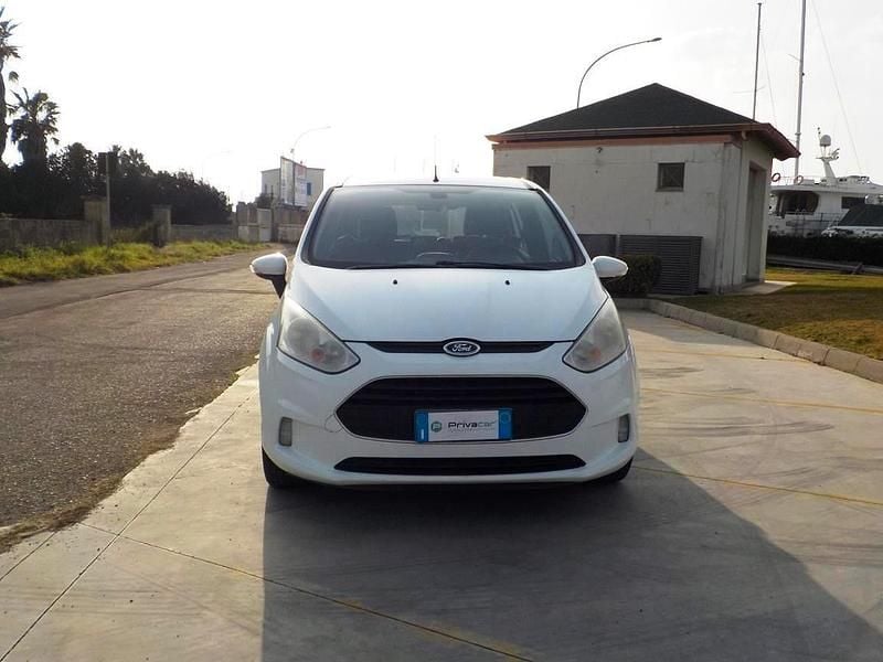 Usata Ford B-MAX 95 CV (69 kW) 2015 Bianco Monovolume