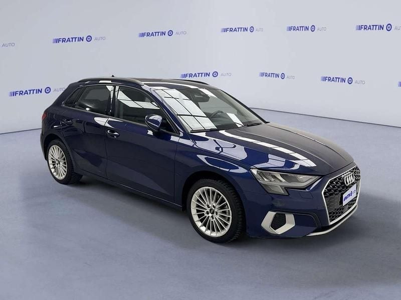 Usata Audi A3 Advanced 110 CV (80 kW) 2024 Blu navarra [2d2d]  metallizz Berlina