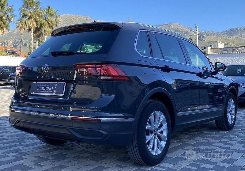 Usata VW Tiguan Life 150 CV (110 kW) 2022 Grigio SUV