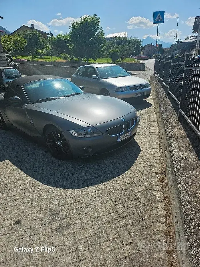 Usata BMW Z4 150 CV (110 kW) 2005 Grigio Cabrio