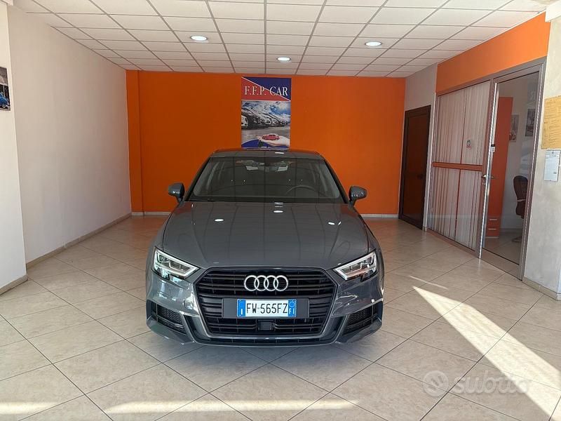 Usata Audi A3 S-Line 115 CV (84 kW) 2019 Grigio Berlina