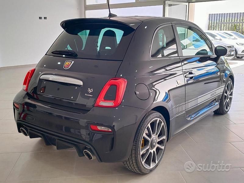 Usata Abarth 595 Turismo 165 CV (121 kW) 2022 Nero Utilitaria
