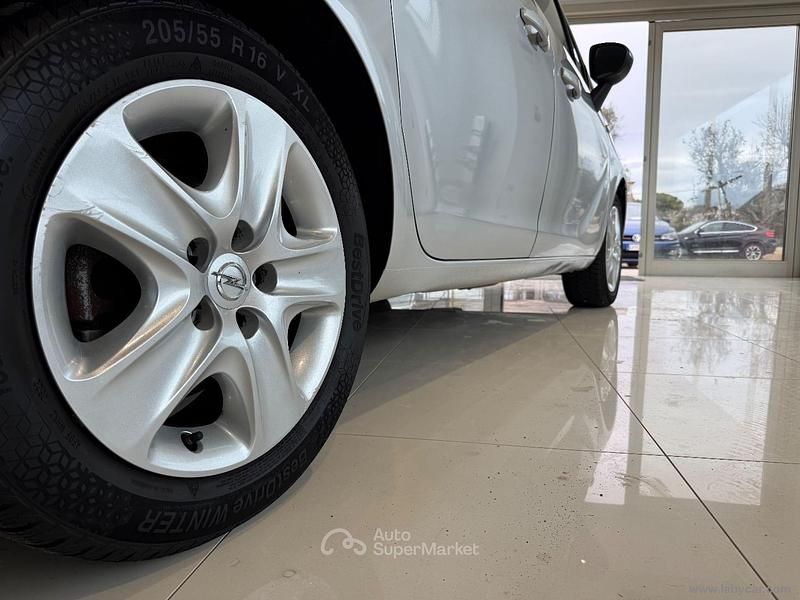 Usata Opel Meriva 120 CV (88 kW) 2017 Grigio Monovolume