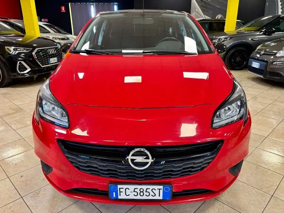 Usata Opel Corsa 75 CV (55 kW) 2016 Rosso Utilitaria