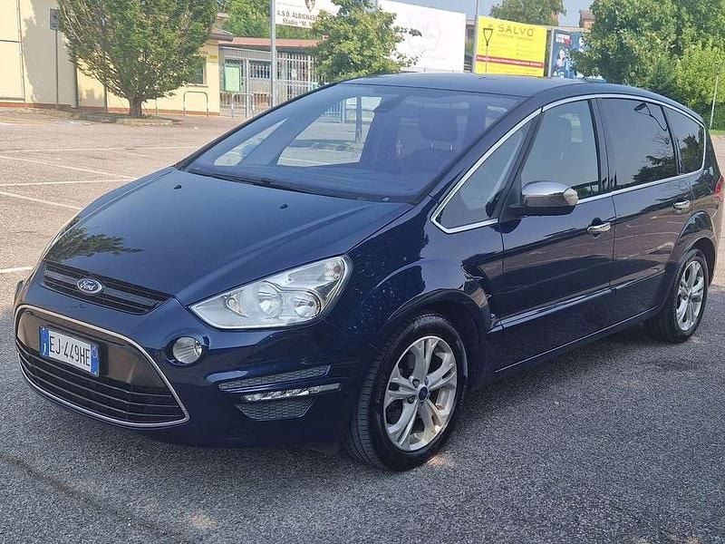 Blu/azzurro Usata 2011 Ford S-MAX Titanium Monovolume | 5500 € (Buon prezzo) - Immagine 1/4