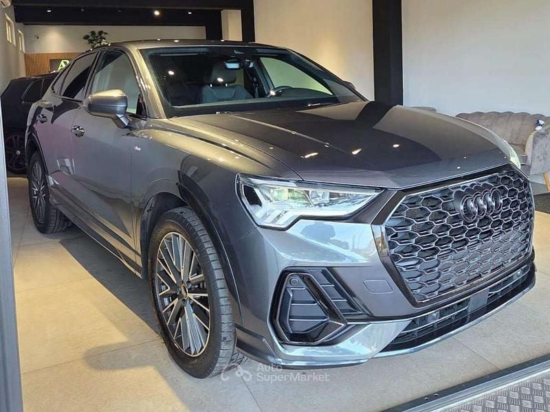 Grigio Usata 2022 Audi Q3 S-Line SUV | 30.900 € (Ottimo prezzo) - Immagine 1/4