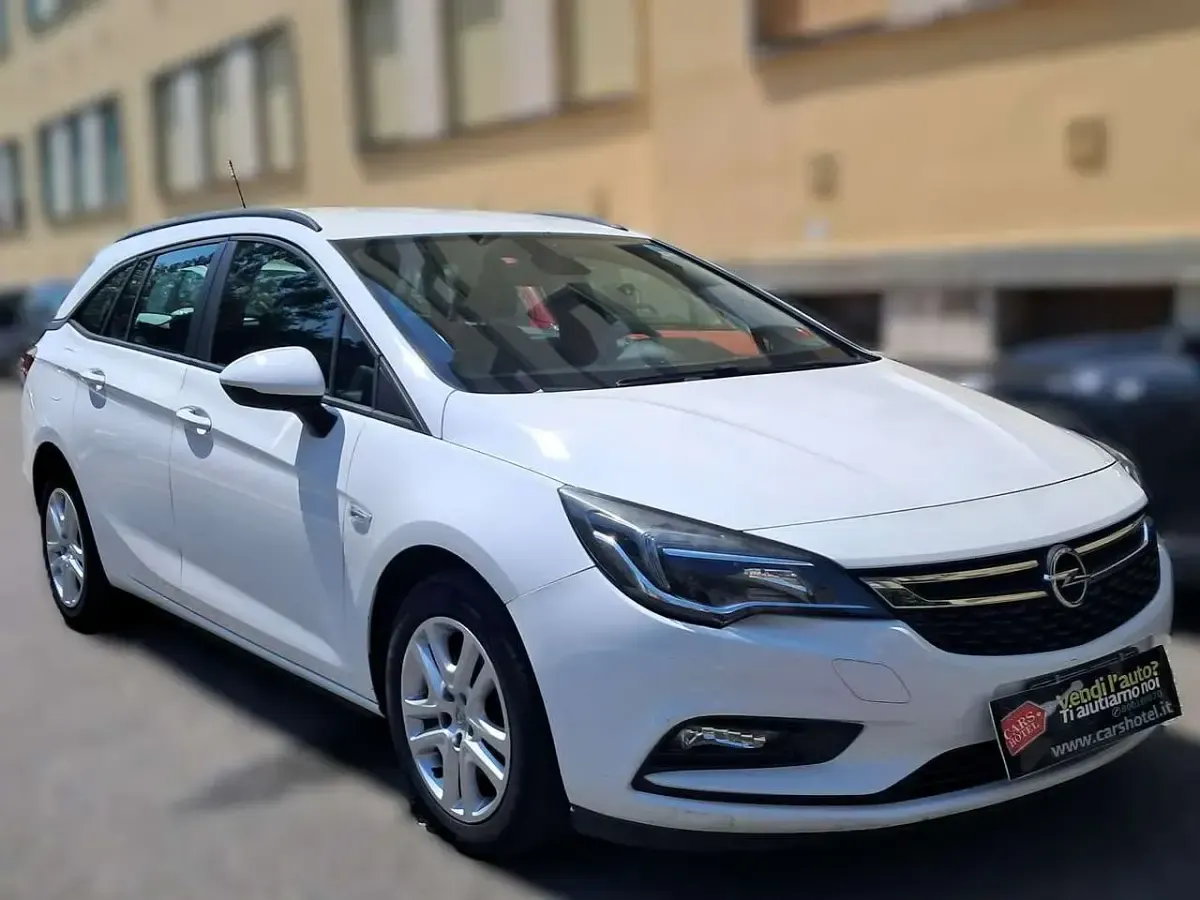 Usata Opel Astra S 110 CV (80 kW) 2016 Bianco Station wagon