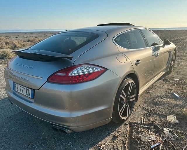 Usata Porsche Panamera Turbo 2010 Grigio Berlina