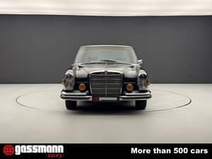 Usata Mercedes 280 199 CV (146 kW) 1972 Verde Berlina